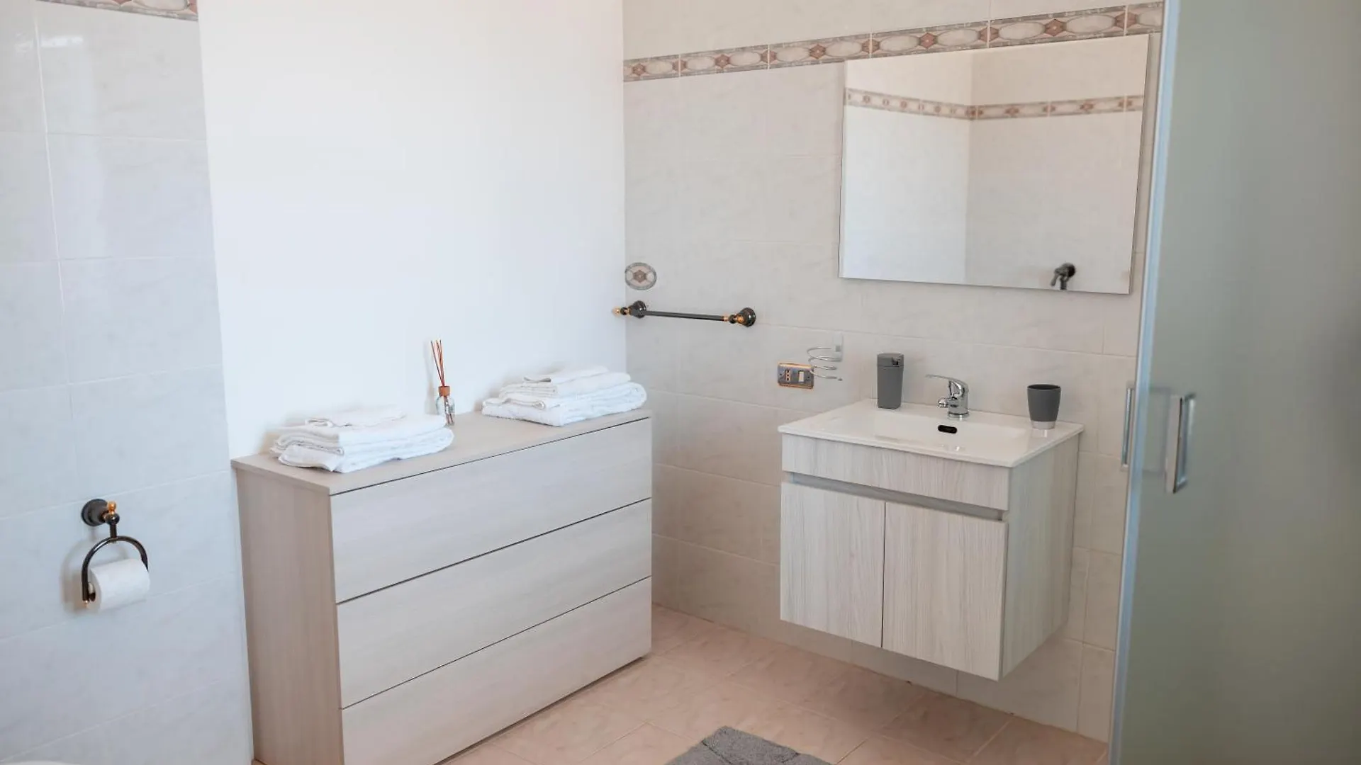 Guest house A Casa Di Vito Hotel Mazara del Vallo Italy