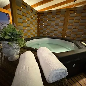 Sun Tower Aparthotel